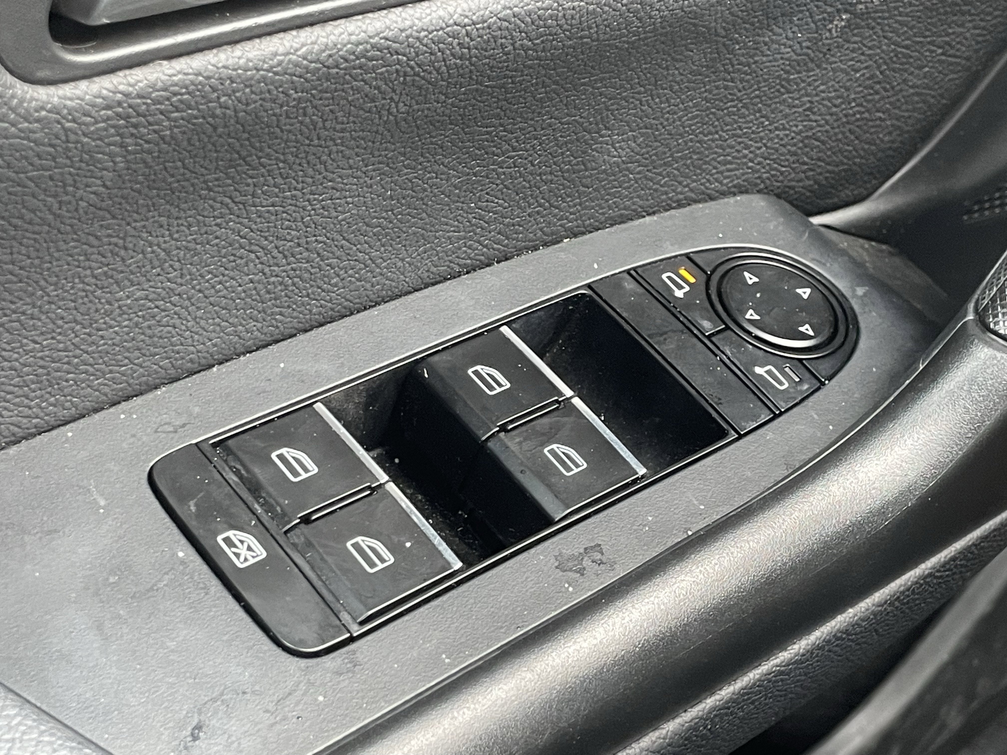 Used 2023 MAZDA CX-50 2.5 S w/ Accent Package image 16