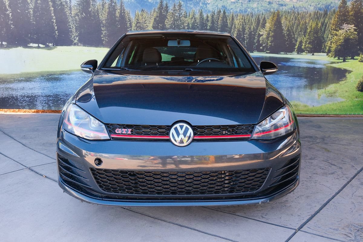 Used 2017 Volkswagen GTI Sport FWD image 2