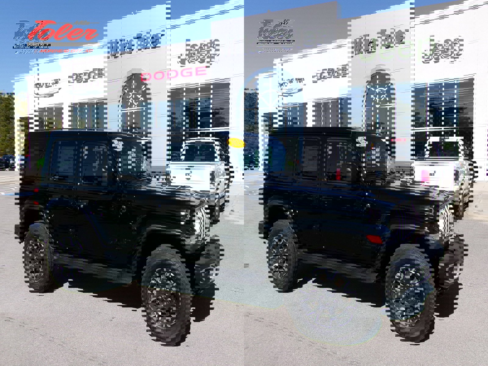 New 2025 Jeep Wrangler Unlimited Sahara