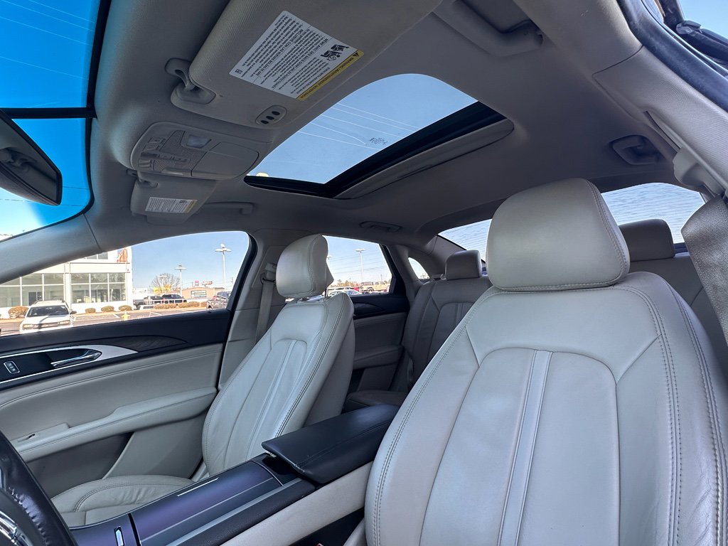 Used 2018 Lincoln MKZ Select w/ Select Plus Package image 17