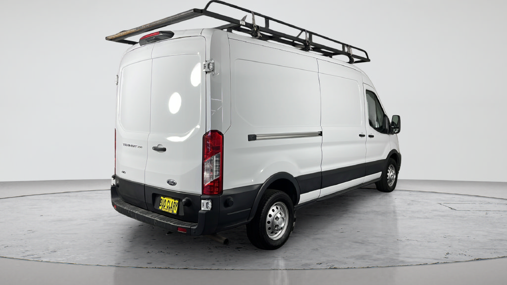 Used 2024 Ford Transit 250 148 Medium Roof Extended AWD w/ Load Area Protection Package image 7