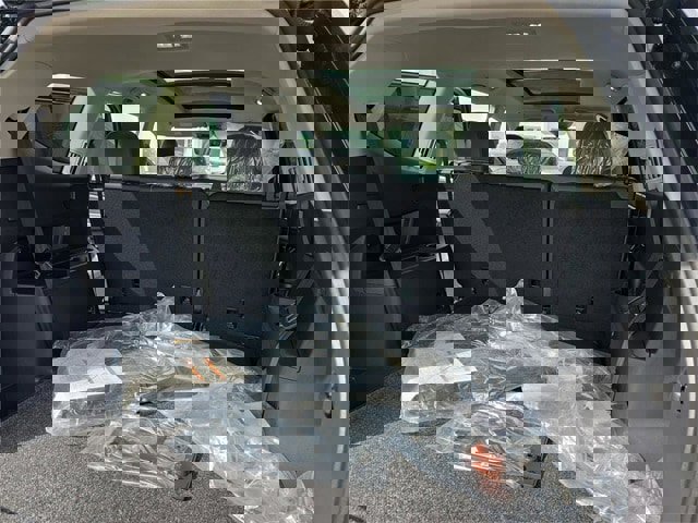 New 2026 Volkswagen Atlas SE image 24