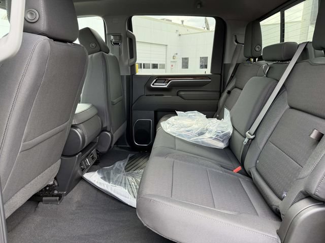 New 2026 GMC Sierra 2500 SLE w/ Preferred Package AWD/4WD image 9