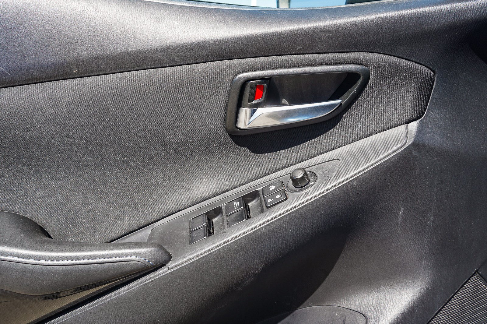 Certified 2017 Toyota Yaris iA FWD image 21
