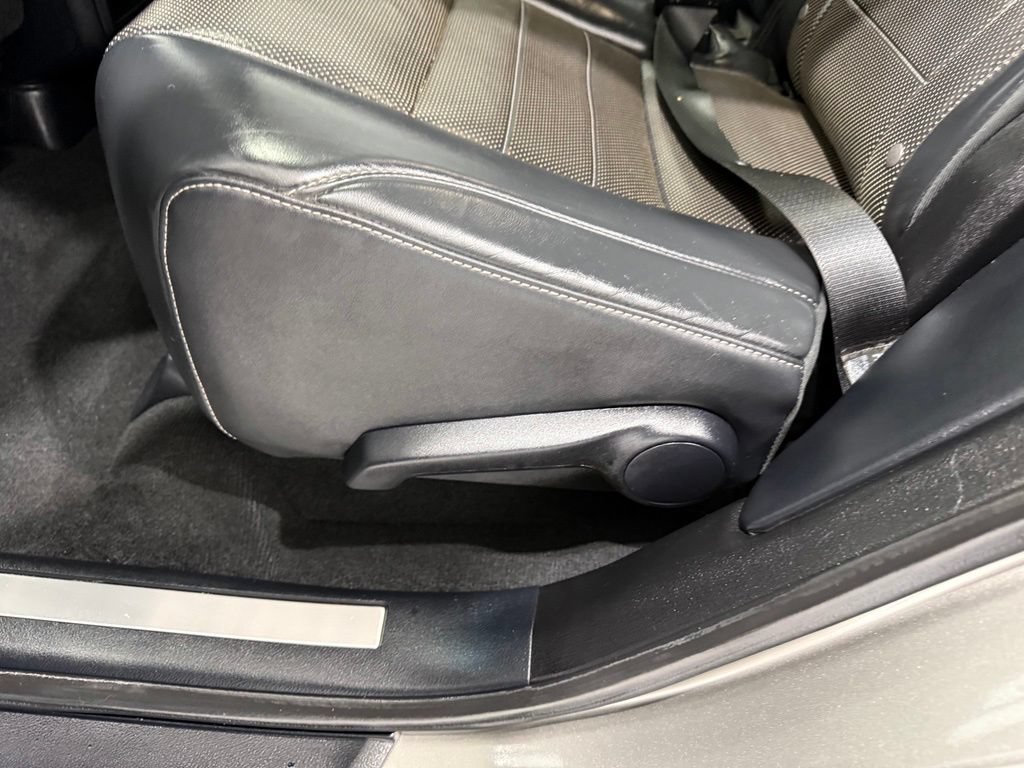 Used 2018 Lexus RX 450h F Sport w/ Cold Area Package AWD/4WD image 15