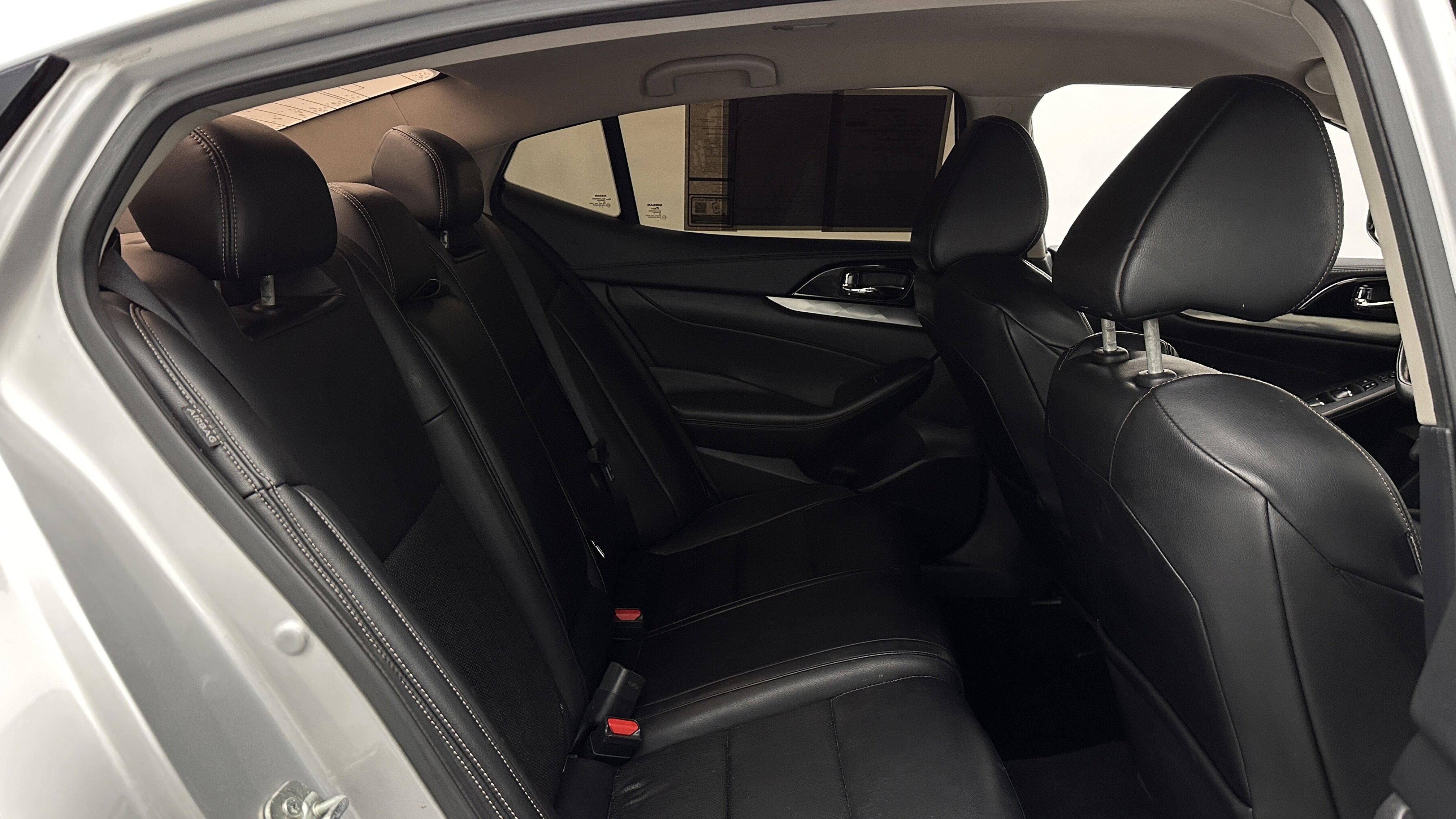 Used 2020 Nissan Maxima 3.5 SV w/ Floor Mat Group FWD image 31