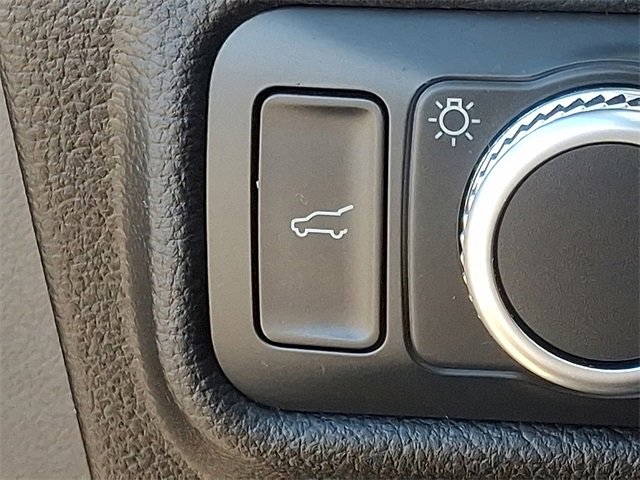 Used 2022 Ford Explorer XLT w/ Class IV Trailer Tow Package image 27