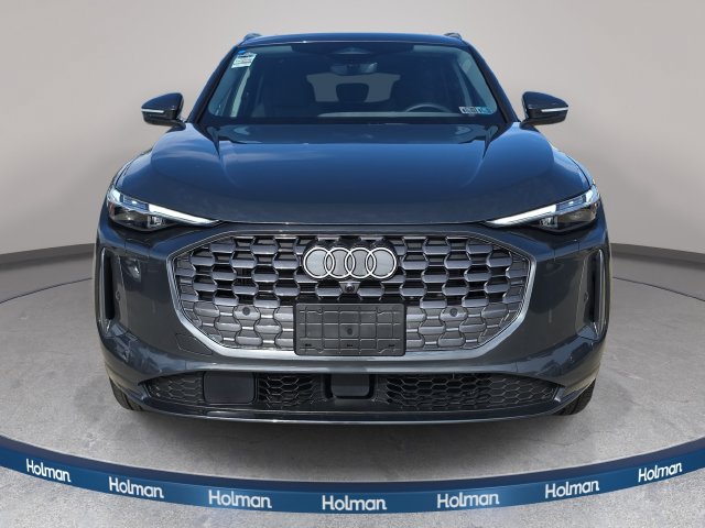 Certified 2025 Audi Q5 Premium w/ Premium Plus AWD/4WD image 3