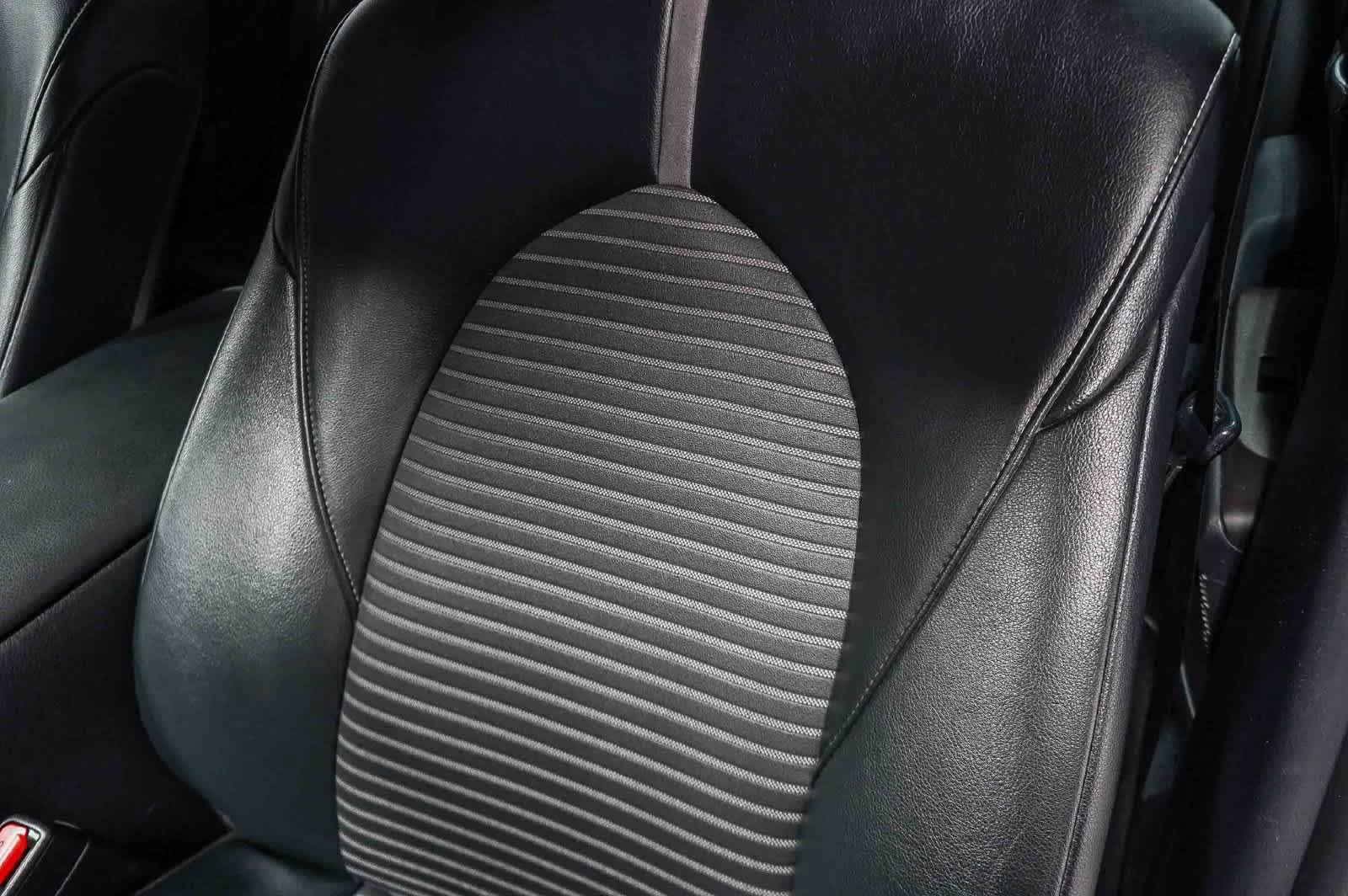 Certified 2022 Toyota Camry SE FWD image 29