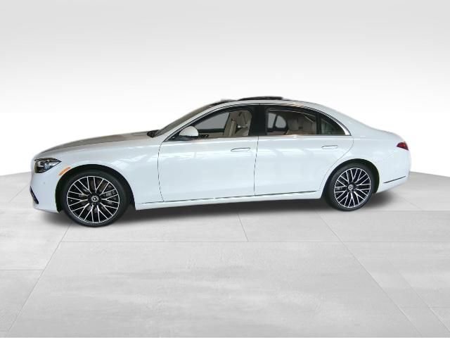 New 2026 Mercedes-Benz S 580 4MATIC Sedan image 3