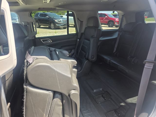 Used 2017 GMC Yukon Denali w/ Open Road Package AWD/4WD image 40