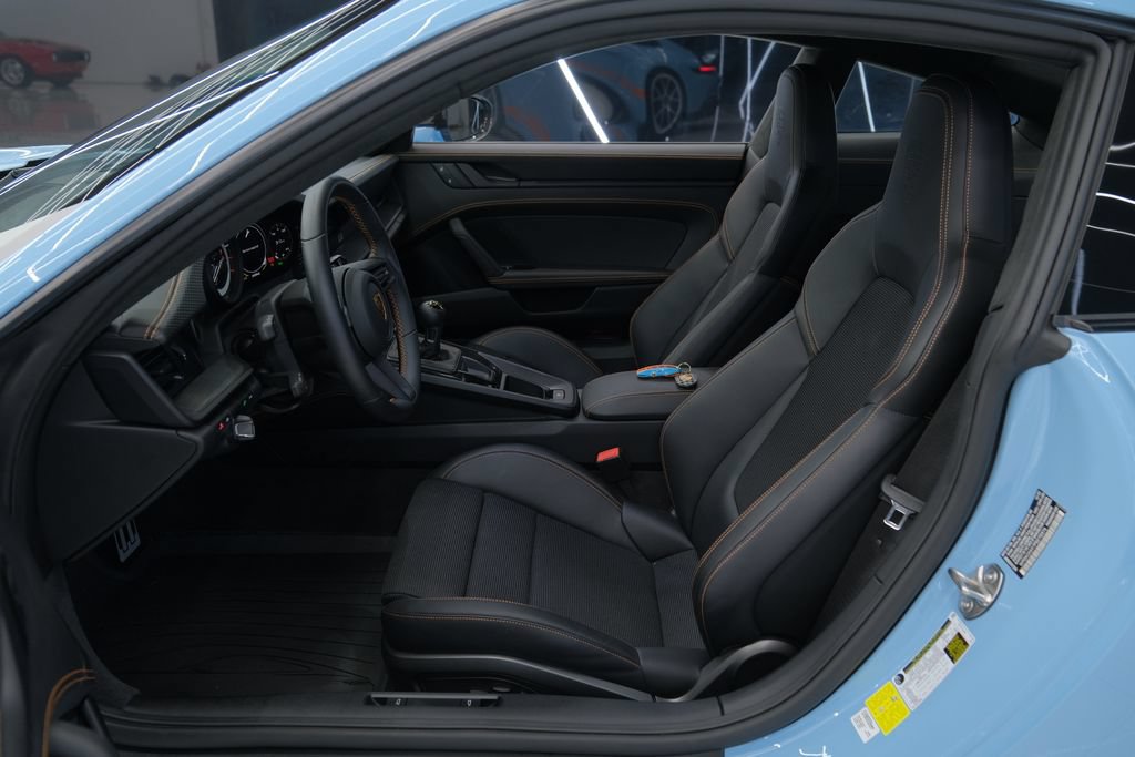 Used 2023 Porsche 911 GT3 RWD image 8