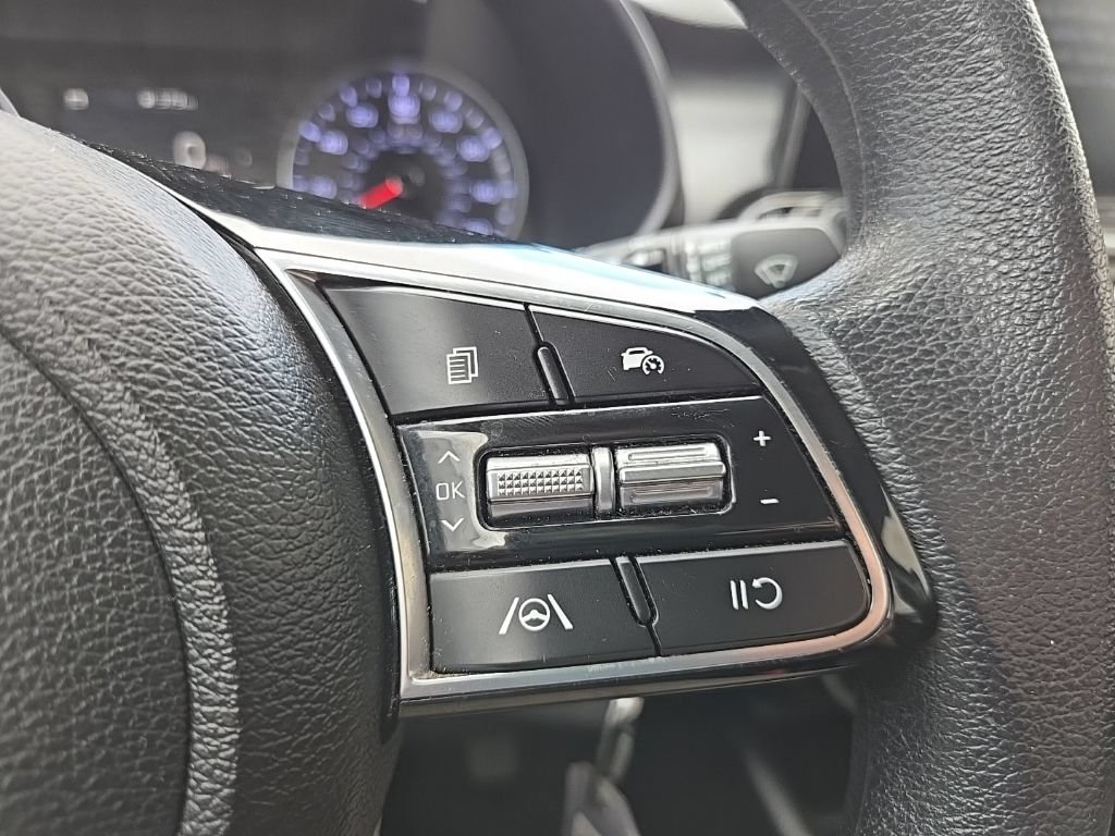 Certified 2024 Kia Forte LXS FWD image 15