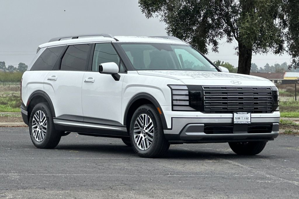 New 2026 Hyundai Palisade SEL FWD image 2