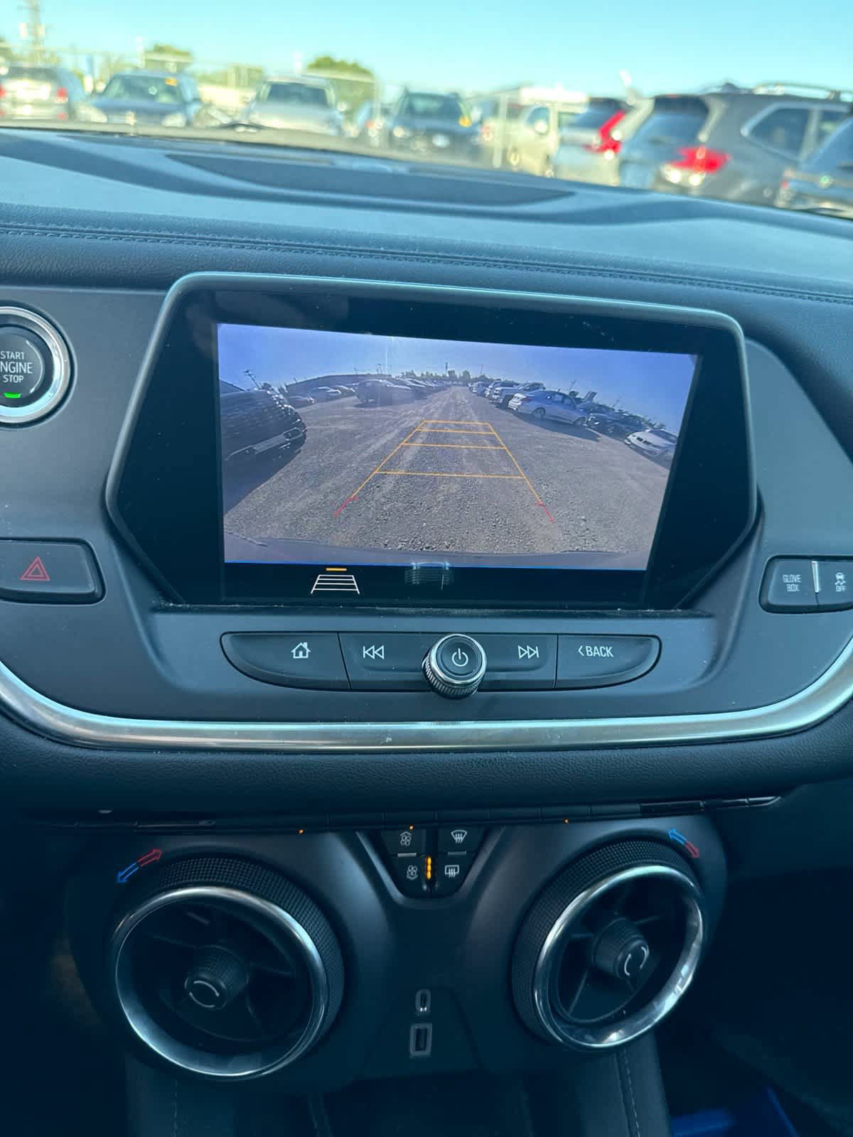 Used 2019 Chevrolet Blazer LT FWD image 20
