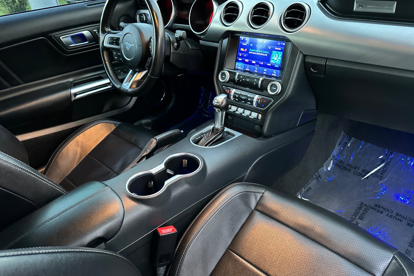 Used 2021 Ford Mustang Premium image 15