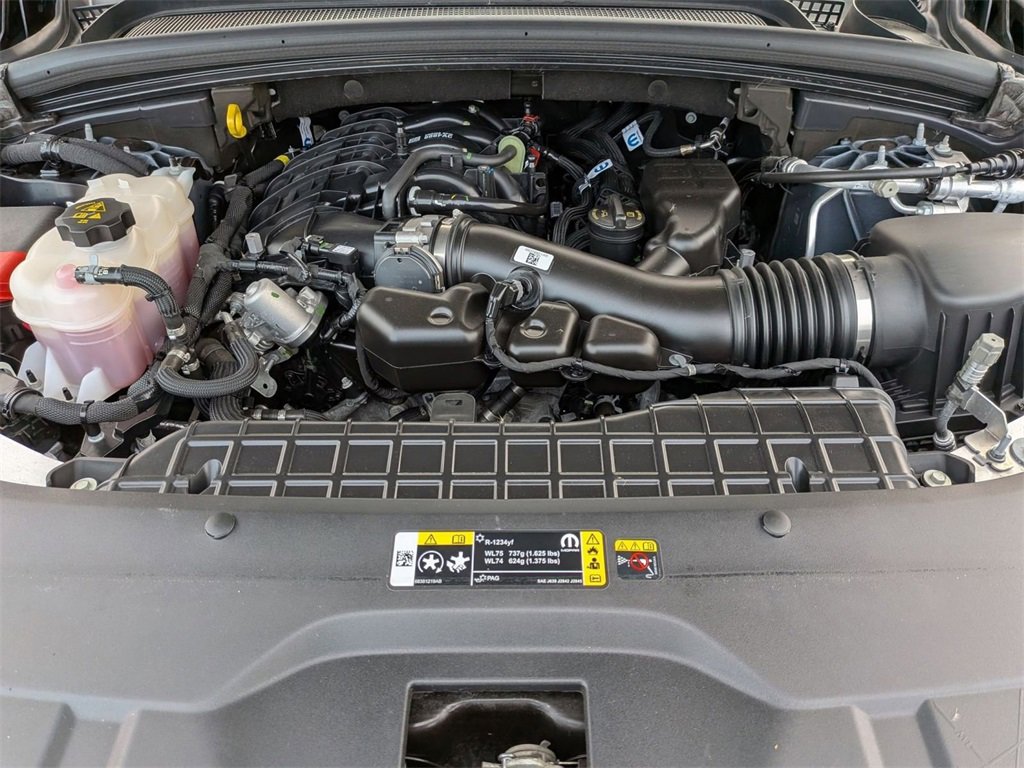 Certified 2024 Jeep Grand Cherokee Altitude image 31