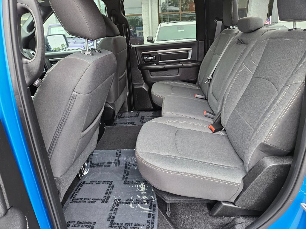 Used 2024 RAM 1500 Warlock AWD/4WD image 14