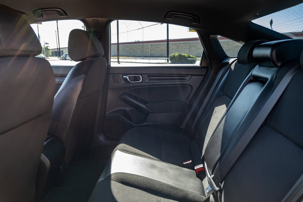 Used 2025 Honda Civic Sport image 14