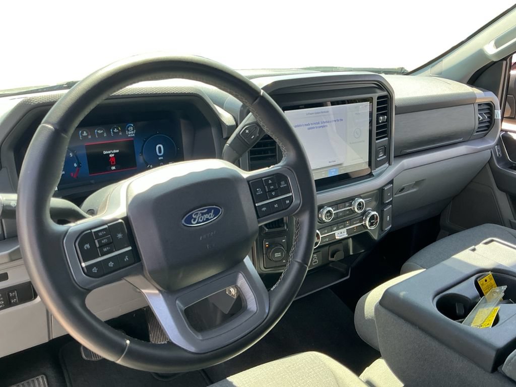 Used 2025 Ford F150 XLT w/ Equipment Group 301A Standard AWD/4WD image 23