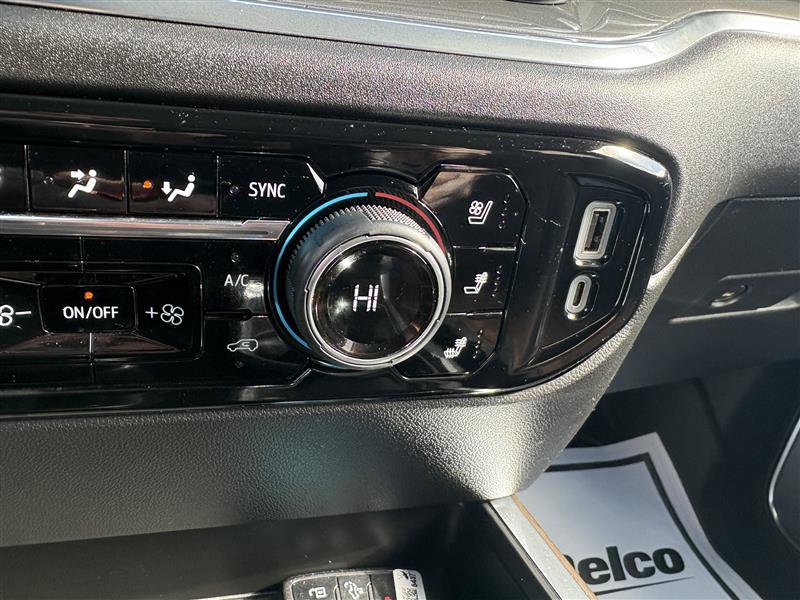 Used 2023 Chevrolet Silverado 1500 High Country w/ Technology Package image 20