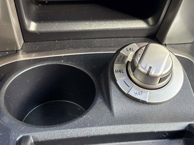 Used 2022 Toyota 4Runner Limited image 29
