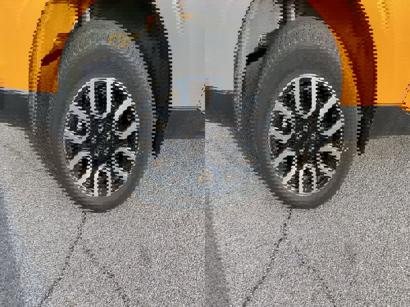 Used 2022 Ford Maverick Lariat w/ Lariat Luxury Package image 6