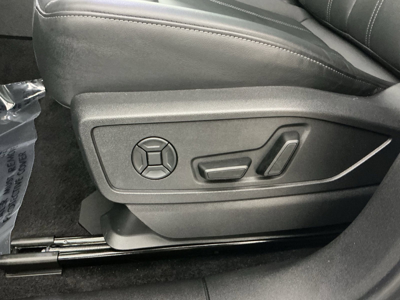 Used 2025 Audi Q5 Premium Plus w/ Premium Plus AWD/4WD image 13