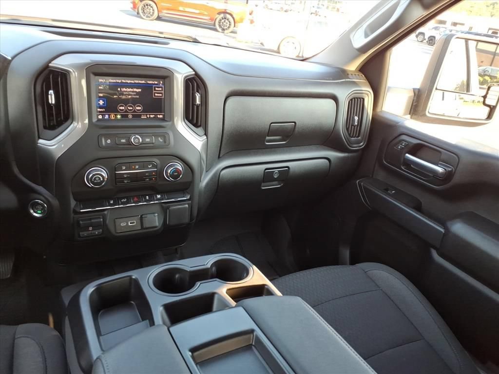 Used 2025 Chevrolet Silverado 2500 Custom w/ Custom Convenience Package AWD/4WD image 25
