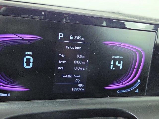 Certified 2026 Kia Seltos LX FWD image 15
