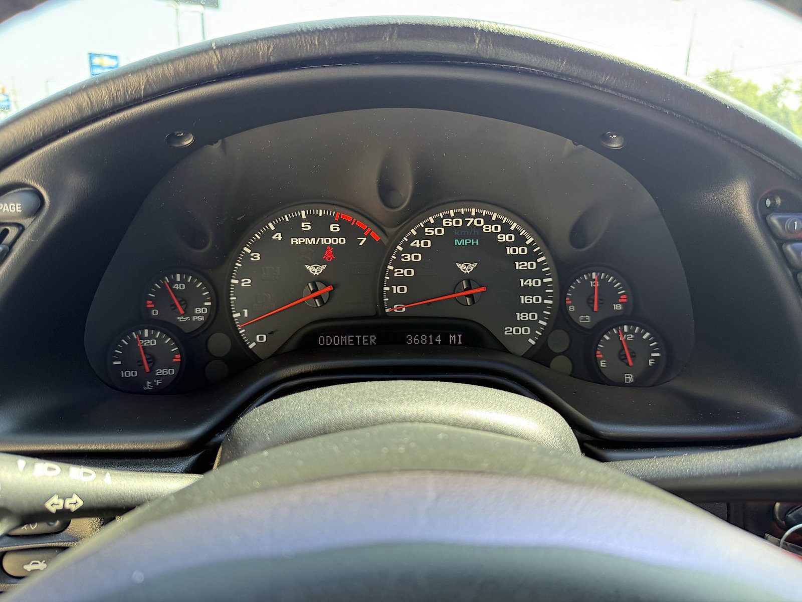 Used 2000 Chevrolet Corvette Coupe w/ Roof Pkg image 15