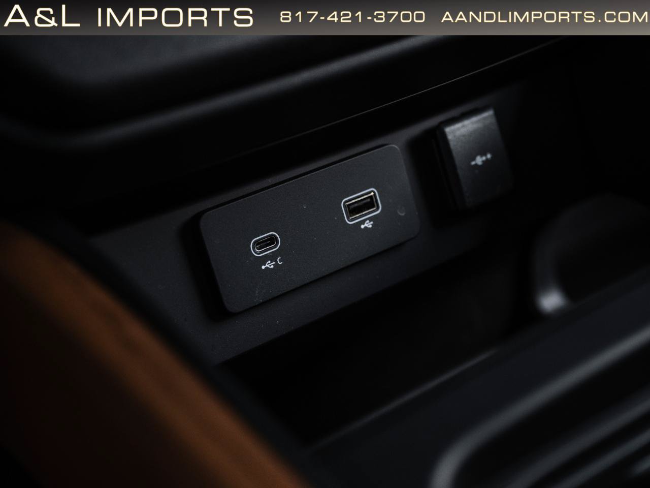 Used 2023 Land Rover Defender 110 X-Dynamic SE AWD/4WD image 54