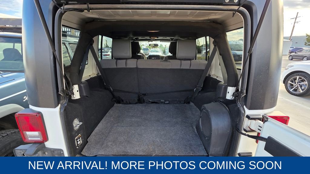 Used 2010 Jeep Wrangler Unlimited Sport image 19