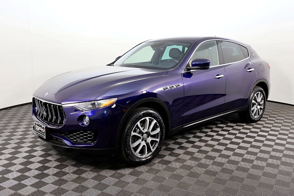 Used 2017 Maserati Levante AWD/4WD image 2