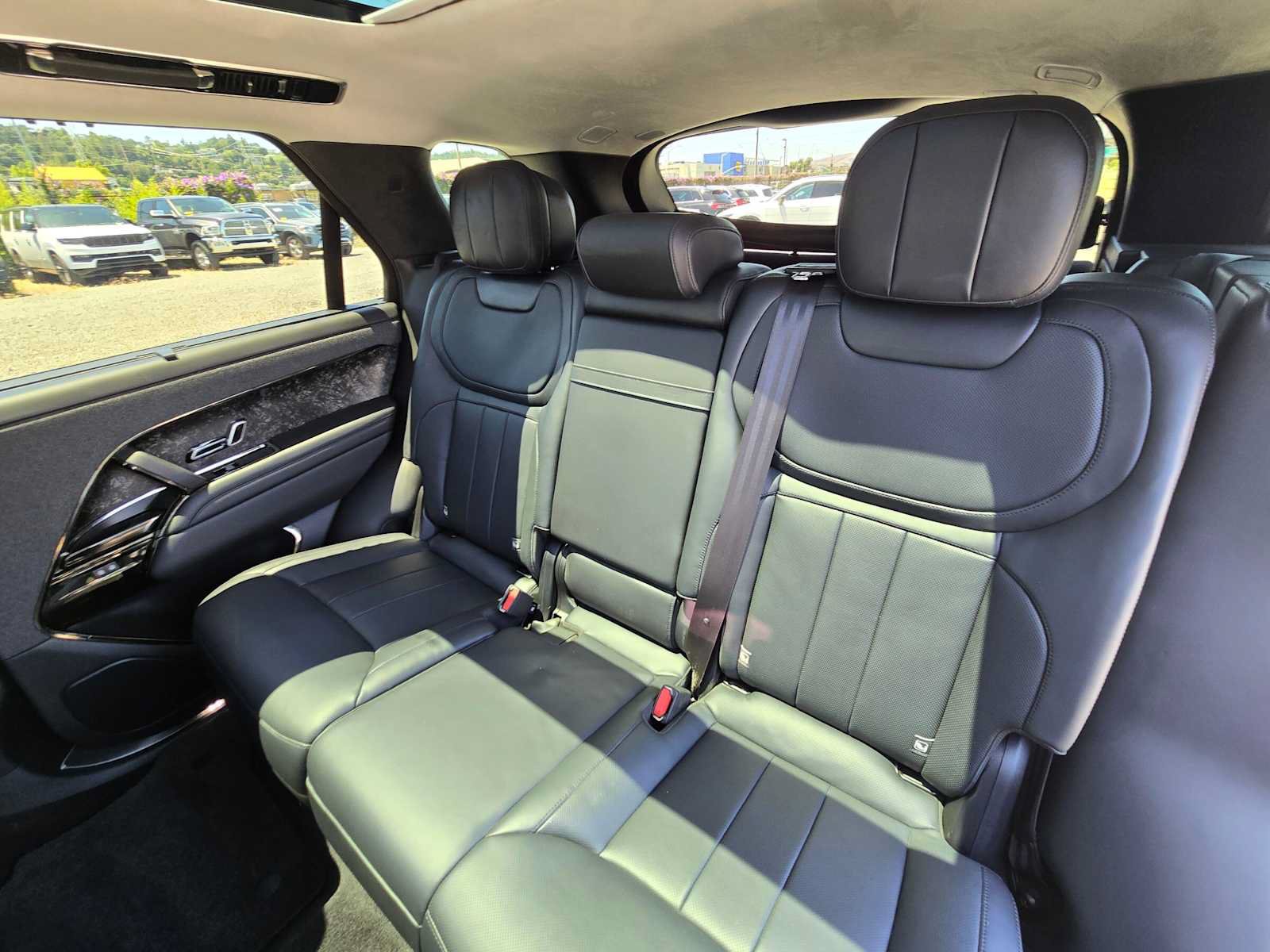 Used 2023 Land Rover Range Rover Sport First Edition AWD/4WD image 17