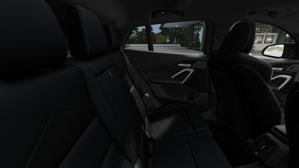 New 2027 BMW X2 xDrive28i AWD/4WD image 12