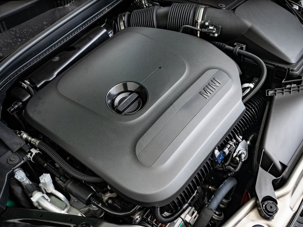 Certified 2025 MINI Cooper S image 36