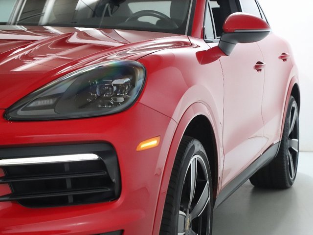 Used 2021 Porsche Cayenne Coupe image 13
