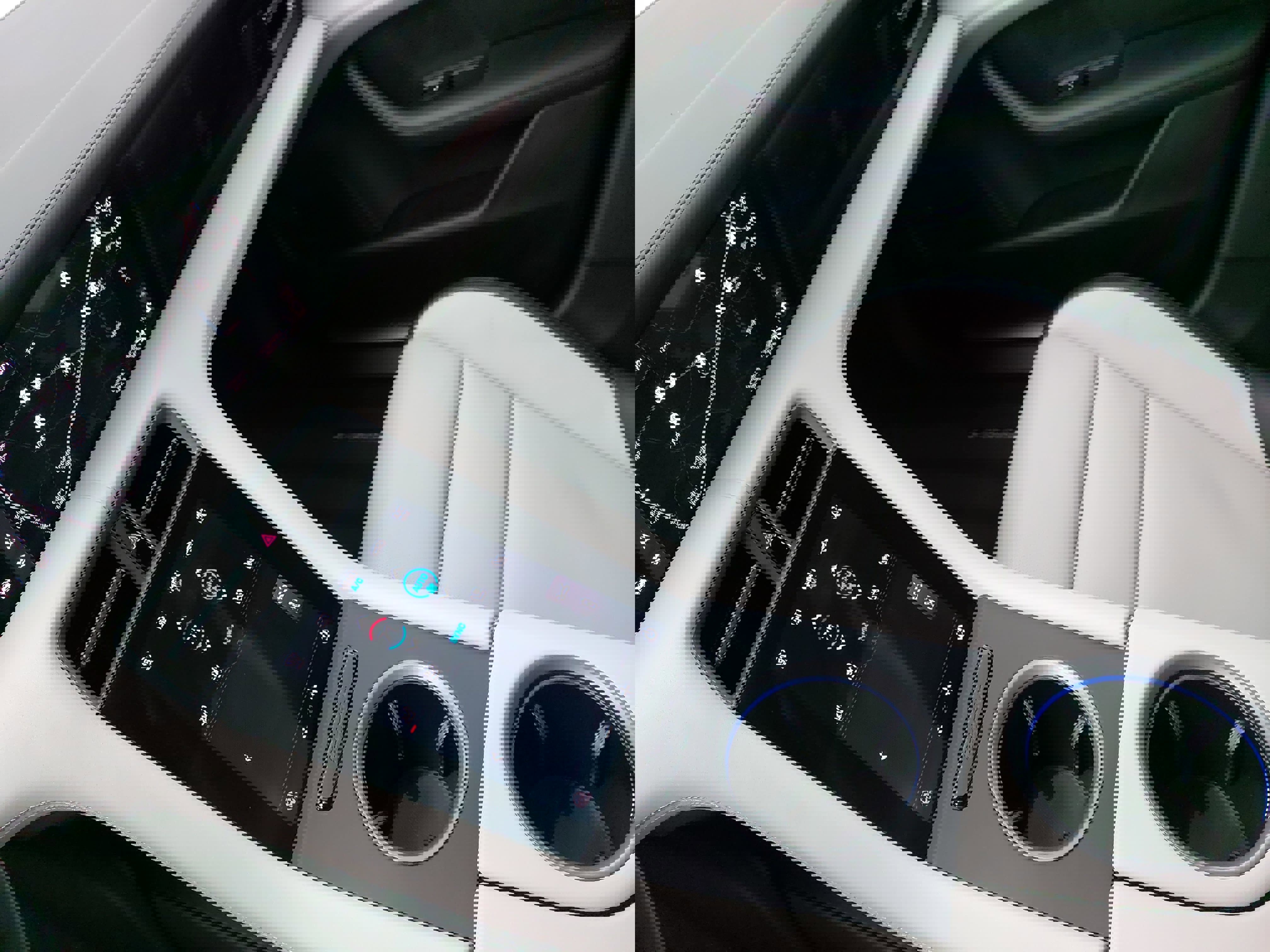 Certified 2025 Porsche Taycan image 27