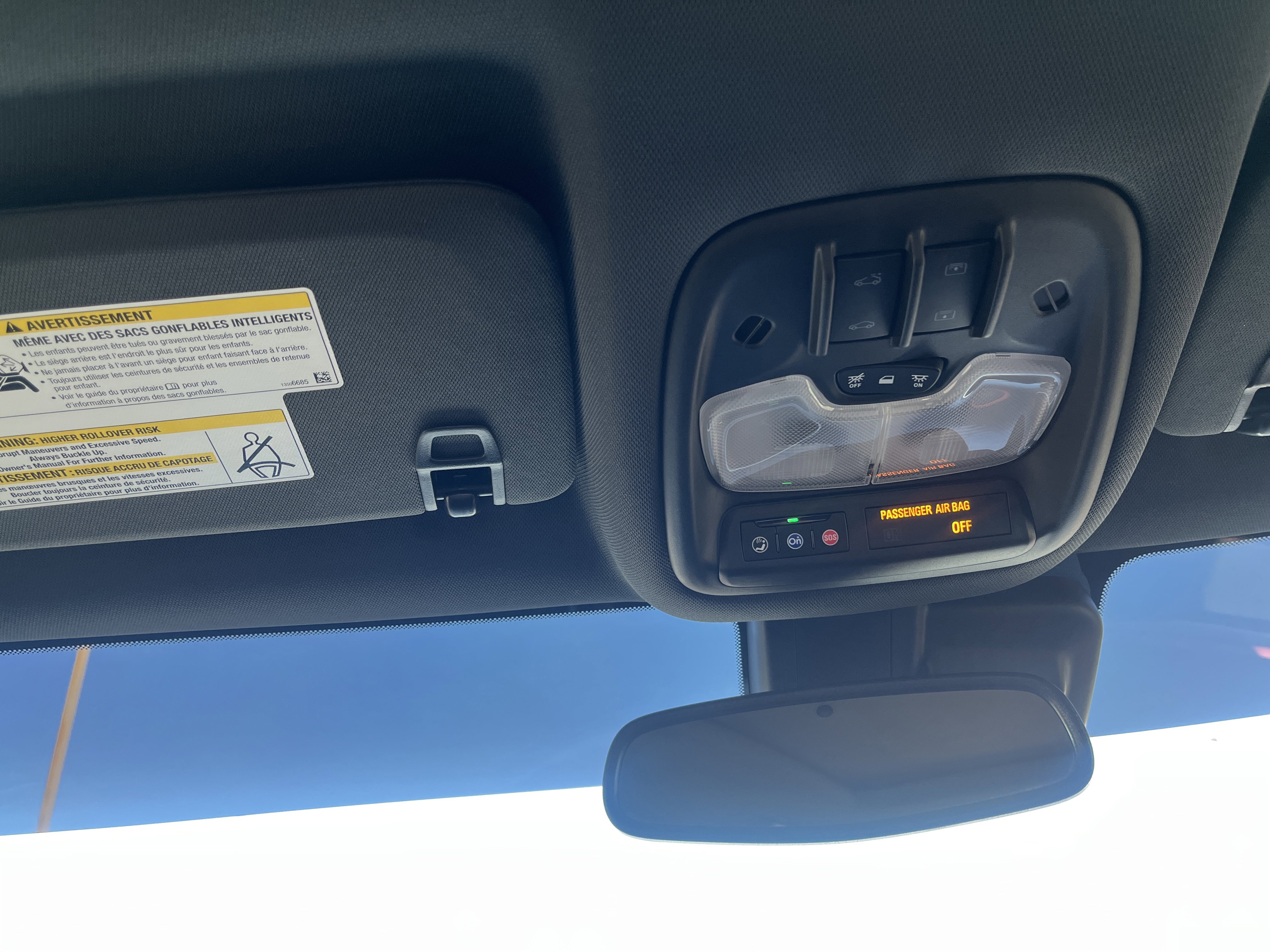 Used 2024 Chevrolet TrailBlazer RS w/ Convenience Package image 29