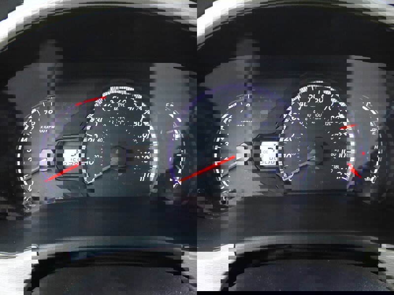 Used 2014 Toyota Sienna LE image 11