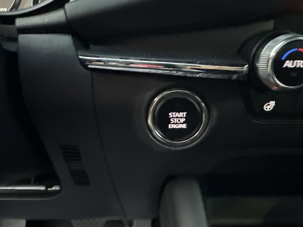 Certified 2025 MAZDA MAZDA3 2.5 Turbo Sedan w/Premium Plus image 34
