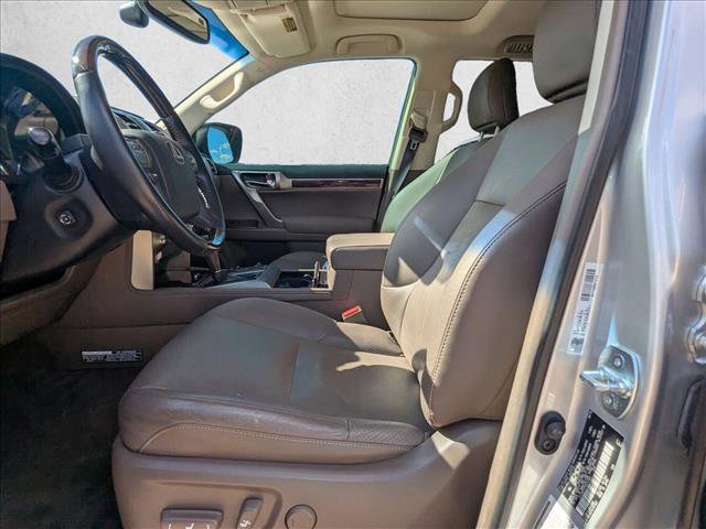 Used 2019 Lexus GX 460 Luxury image 13