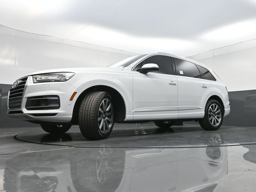 Used 2019 Audi Q7 3.0T Premium Plus w/ Premium Plus Package image 29
