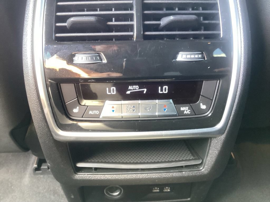 Used 2026 BMW X5 xDrive40i AWD/4WD image 19