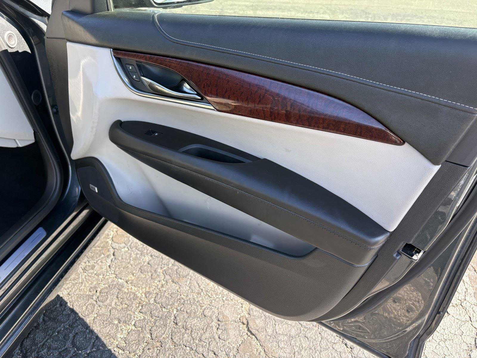 Used 2017 Cadillac ATS Luxury image 11