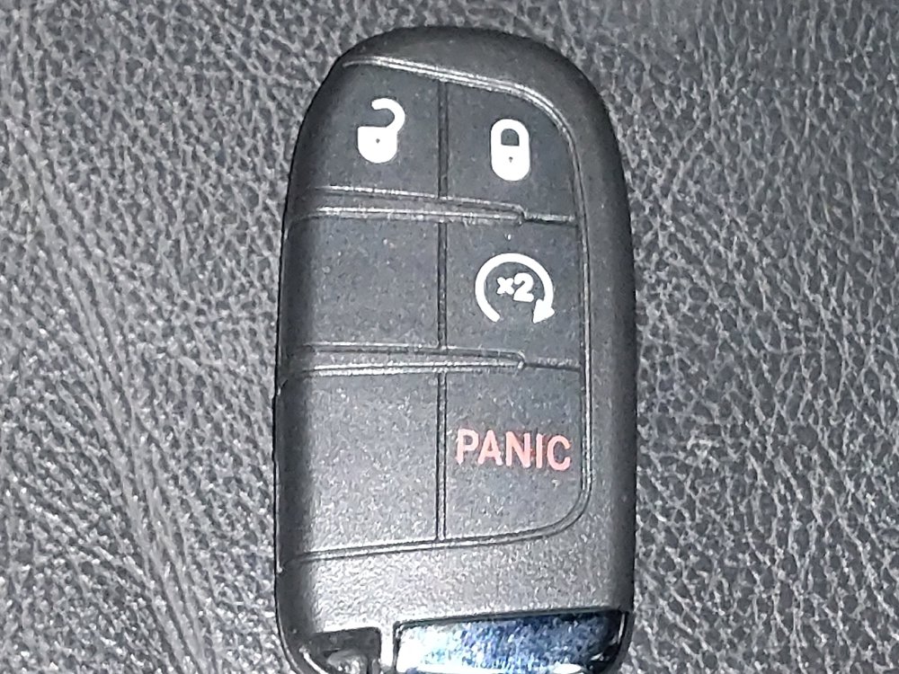 Used 2019 Jeep Renegade Limited w/ UConnect 8.4 Nav Group image 32