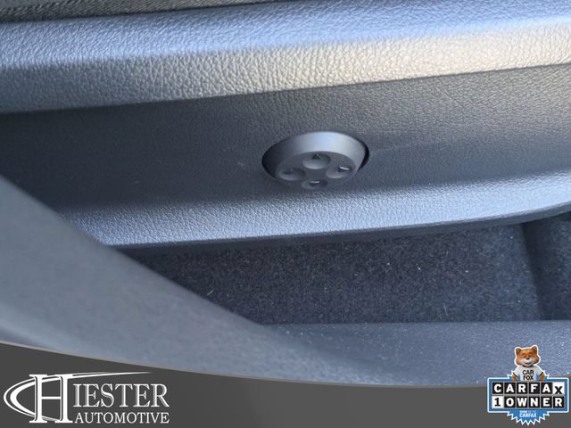 Used 2025 Mercedes-Benz CLA 250 4MATIC image 40