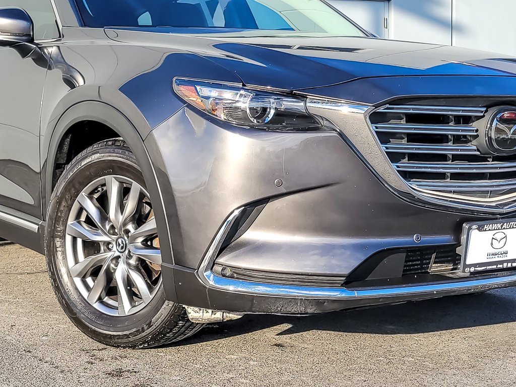 Used 2018 MAZDA CX-9 Touring w/ Touring Premium Package image 2