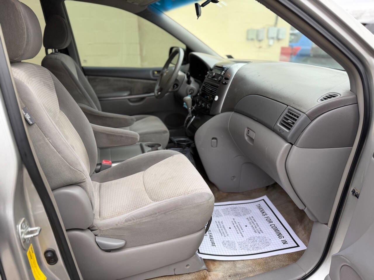 Used 2007 Toyota Sienna LE image 16